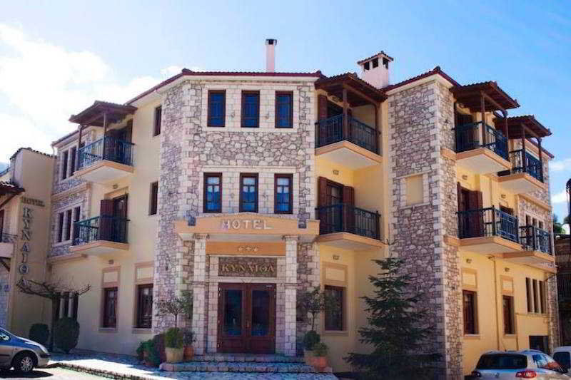 Hotel Kynaitha Kalavryta Exterior foto